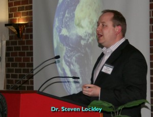 Dr. Steven Lockley